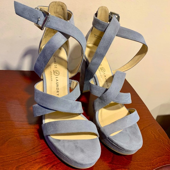 Chinese Laundry Suede Grayish platform sandals - Picture 3 of 7
